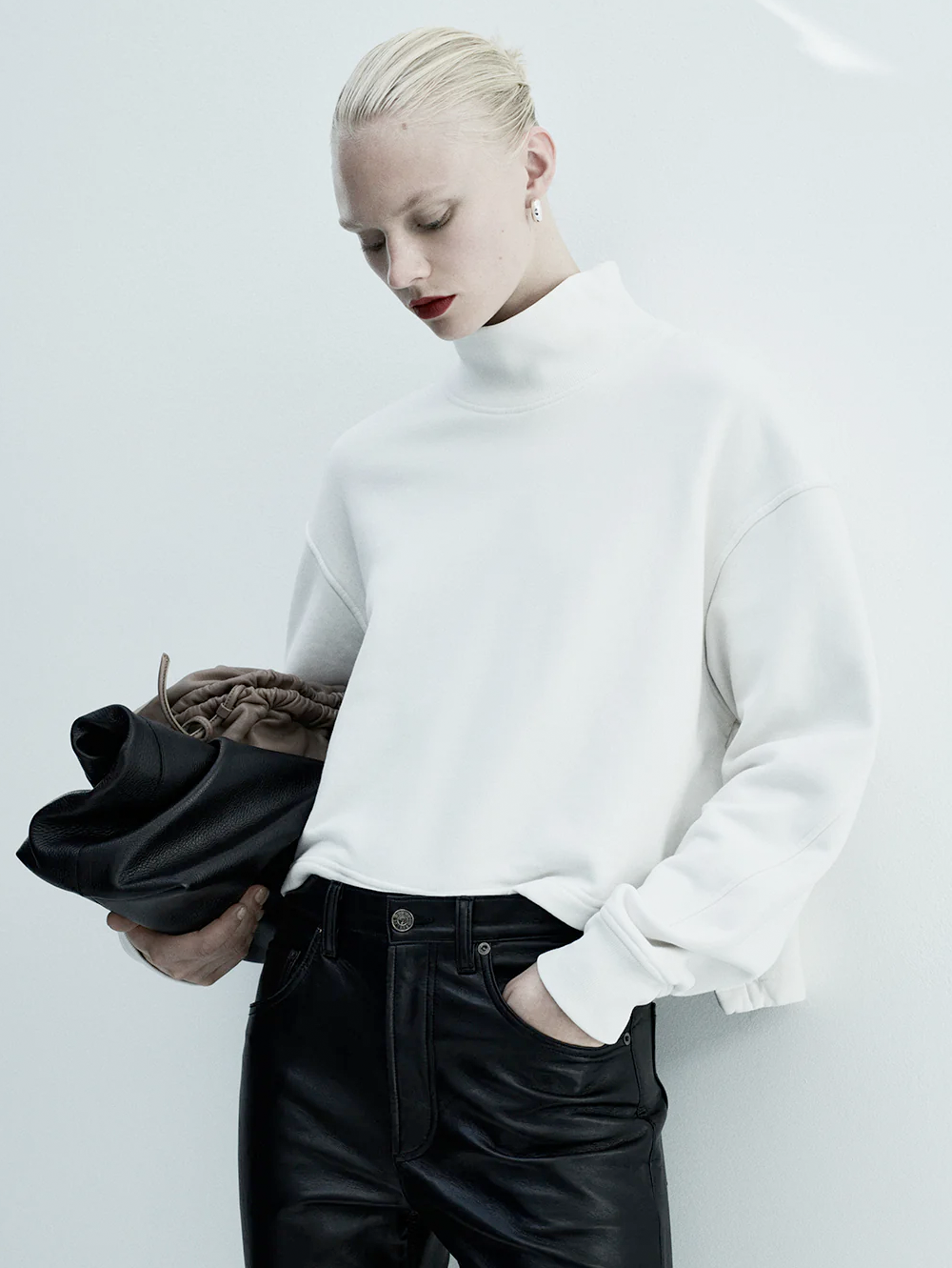 Isra Sweatshirt