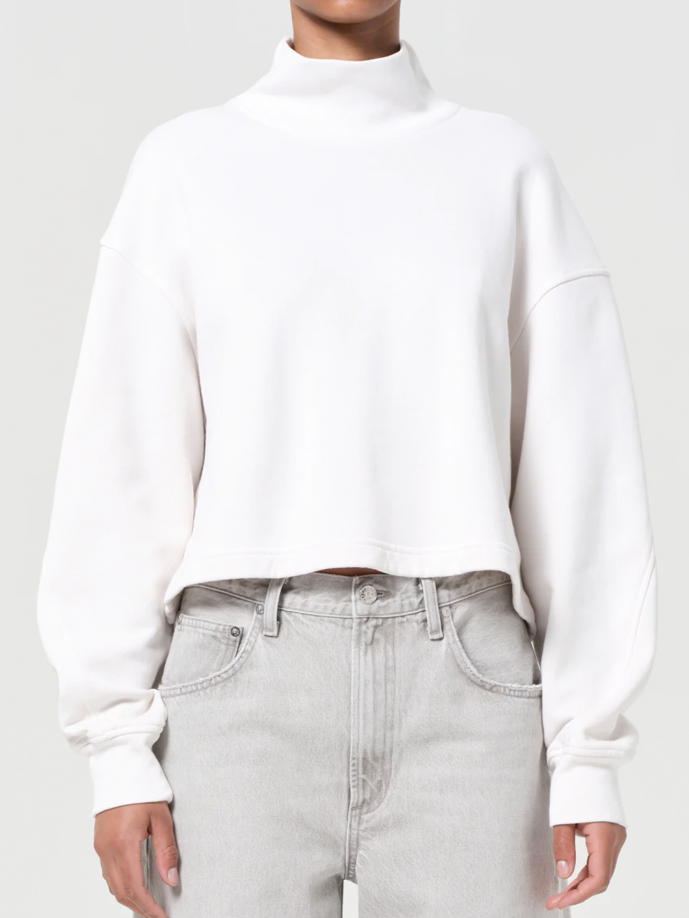 Isra Sweatshirt