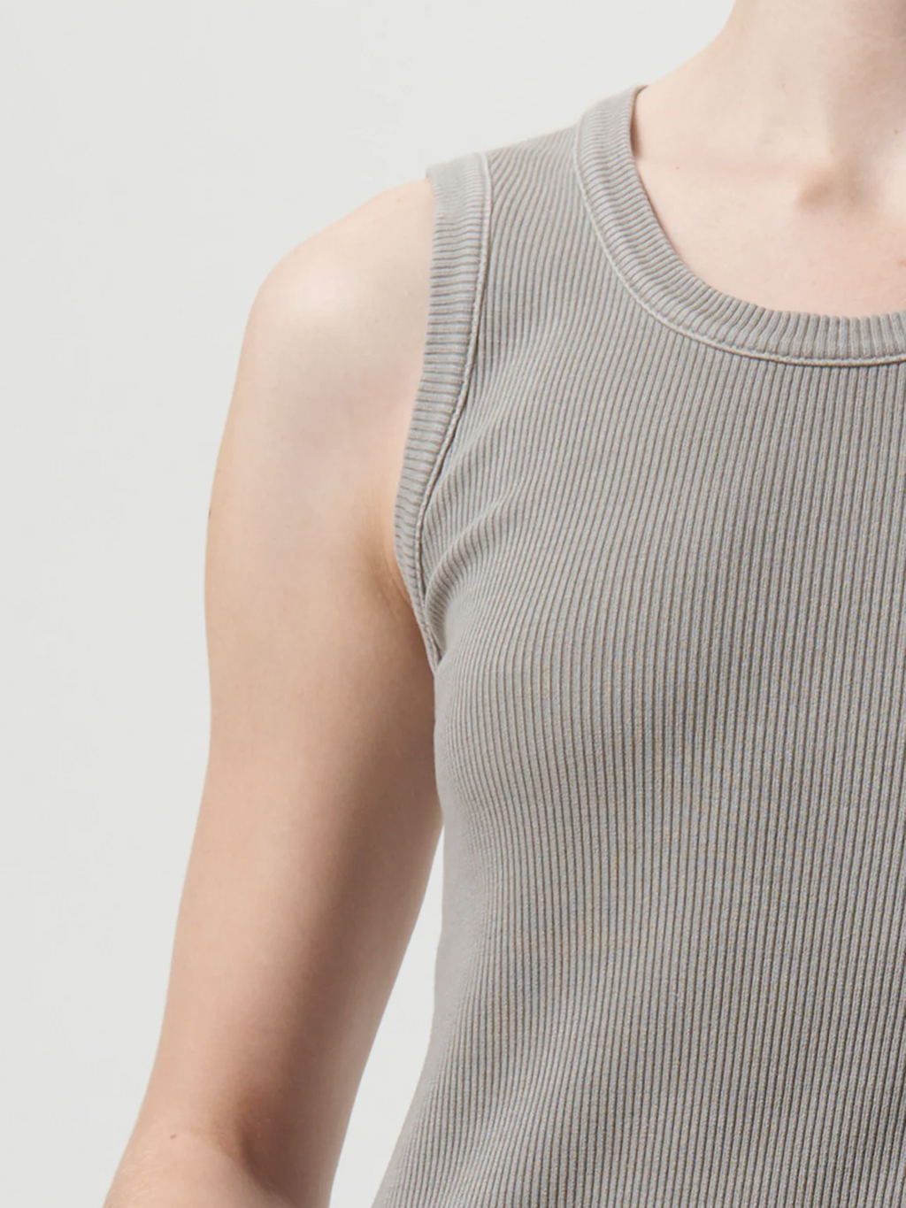 Poppy Tank in Drab