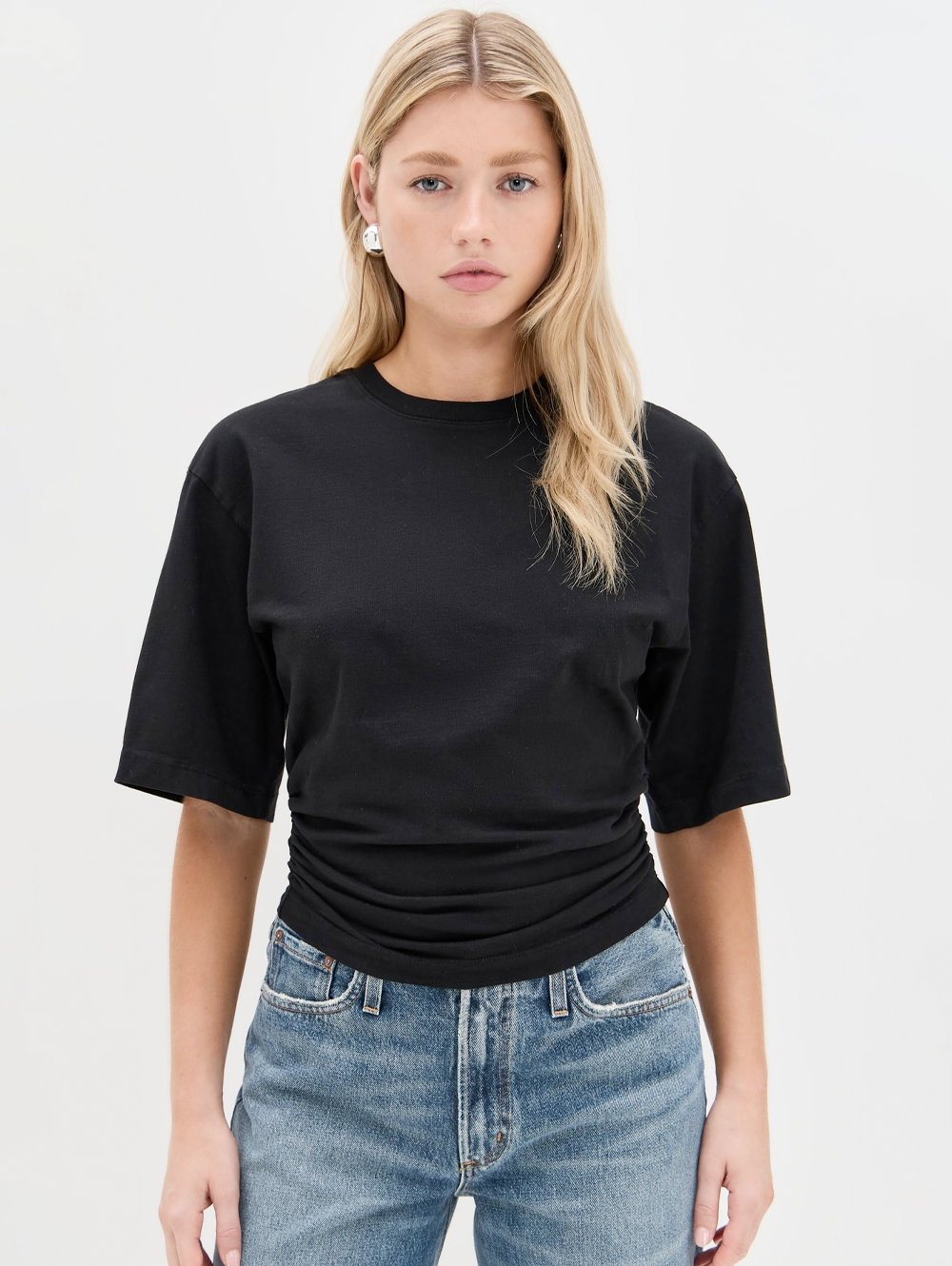Shari Tee in Black