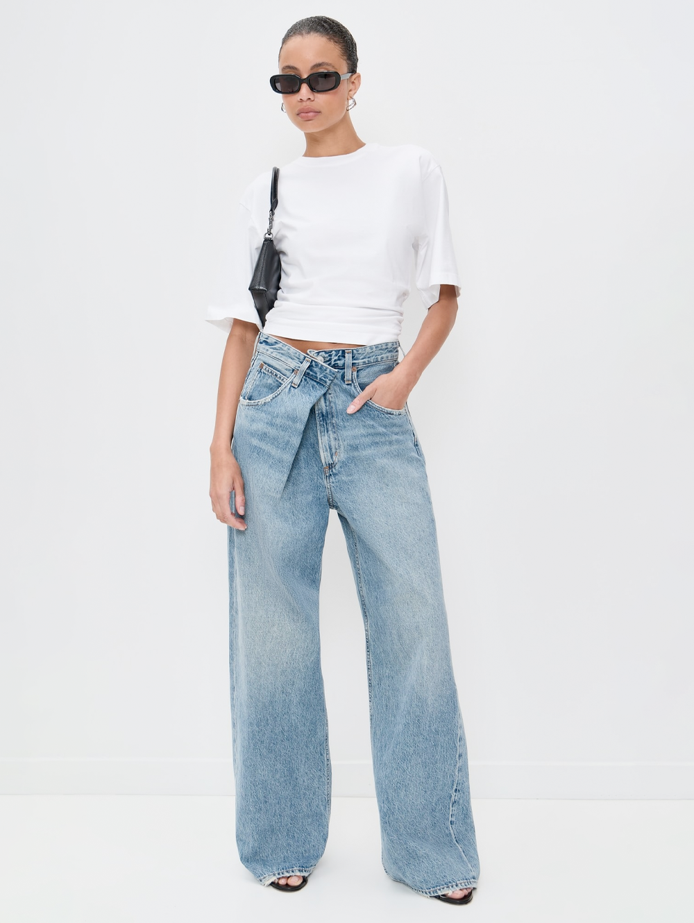 Shari Tee in White