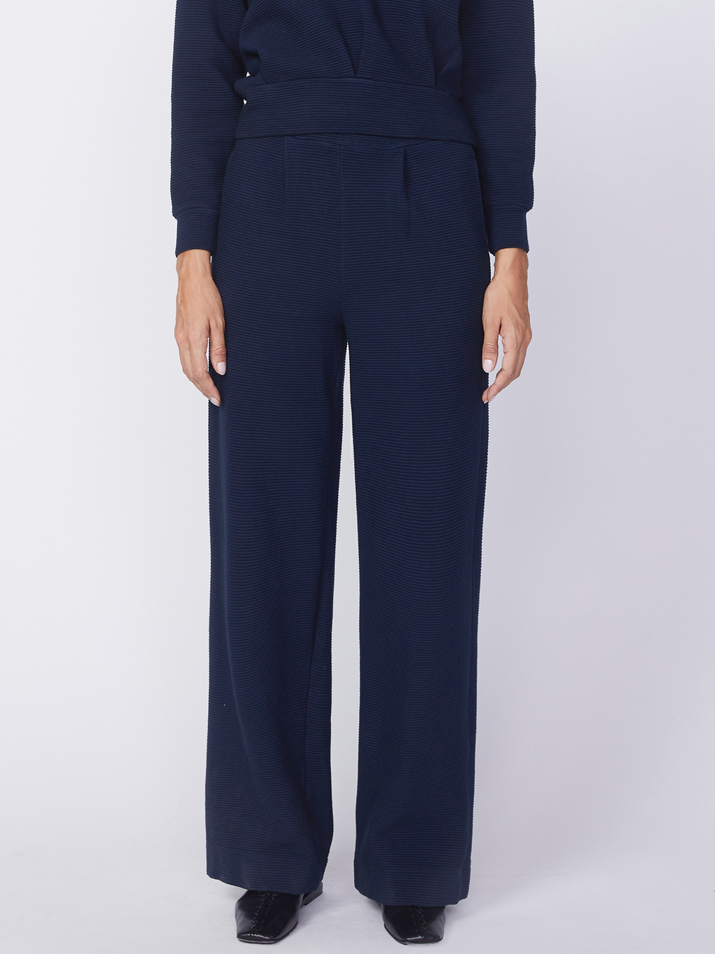 Horizontal Rib Wide Leg Pant